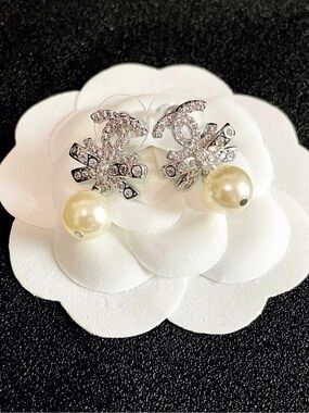 Excellent Used Condition Chanel Earrings